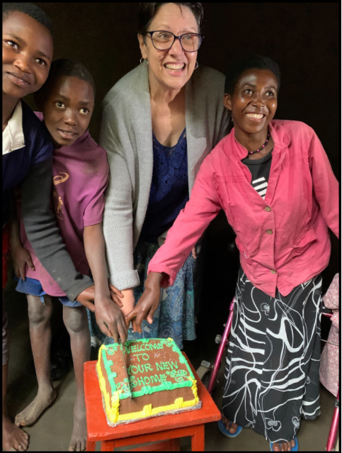 Uganda Mission ~ Welcome To Your New Home Cake